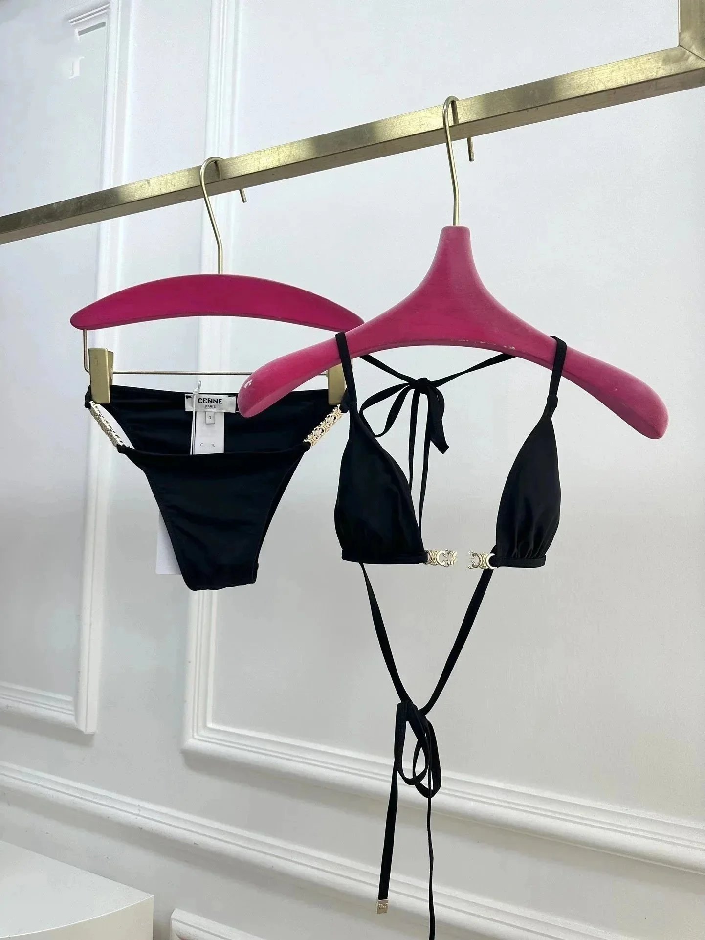 26 26