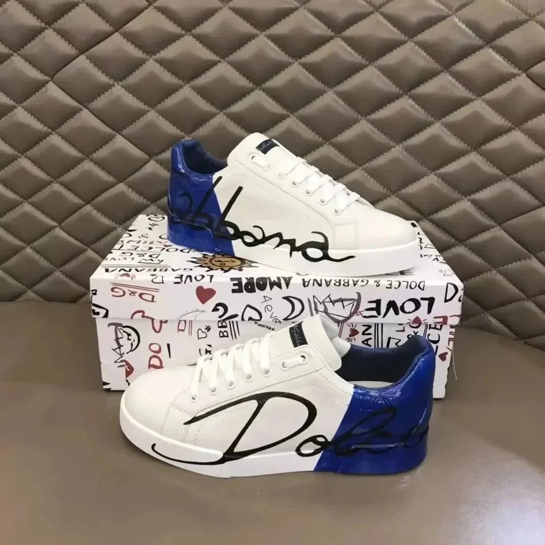 32 32