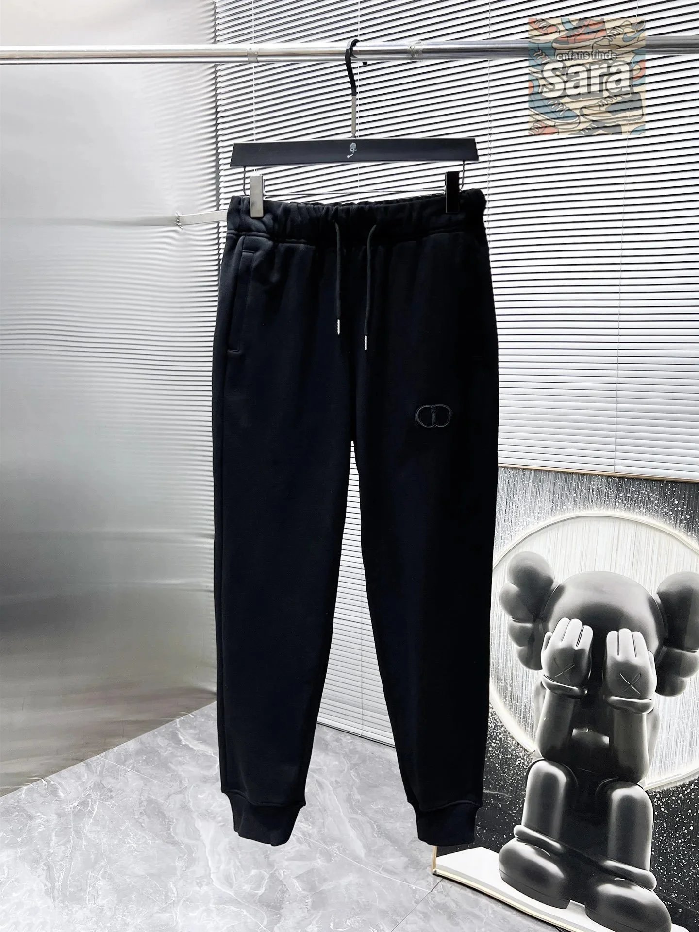18 18