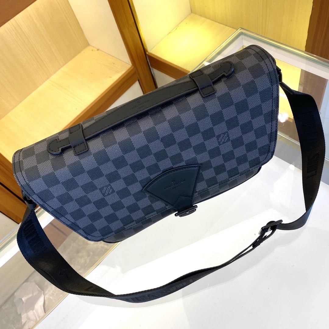 6 6
