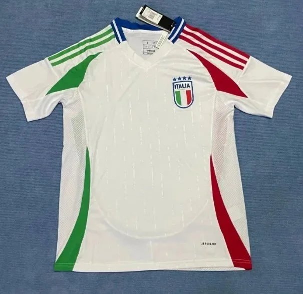 24–25 Italy away game 24–25 Italy away game