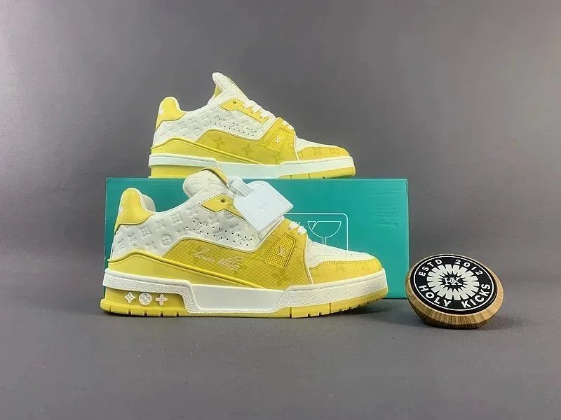 03 03