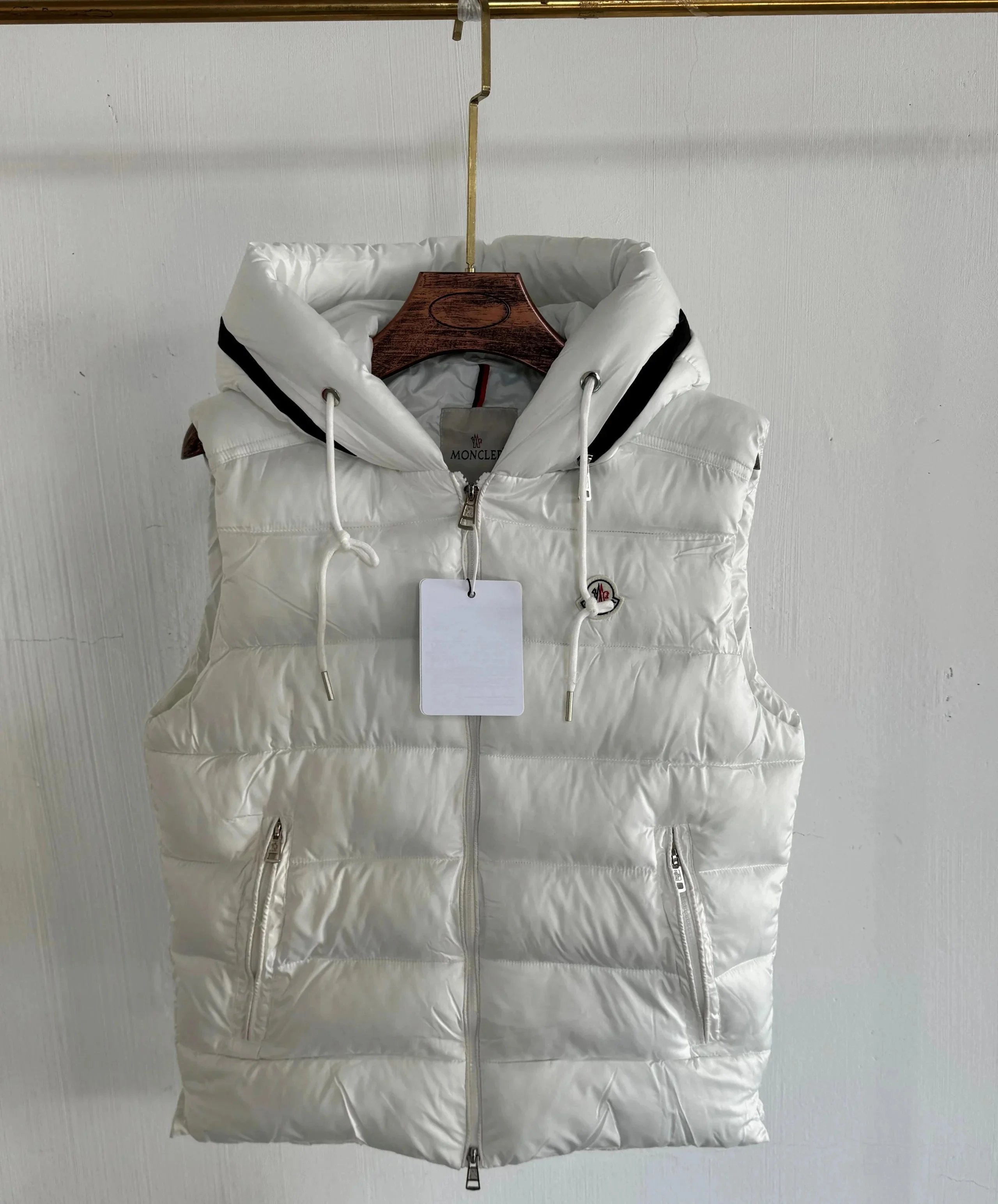 双带马甲白 双带马甲白