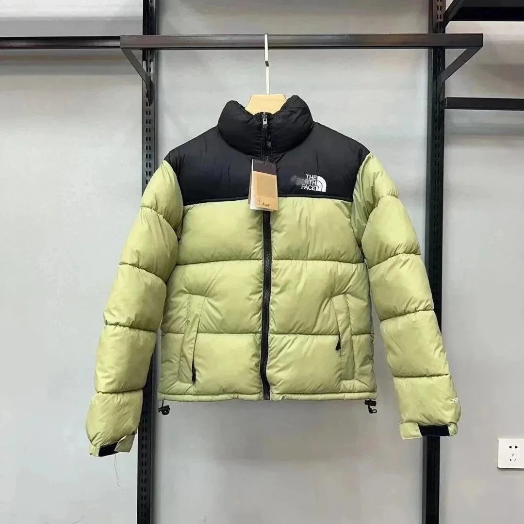 军绿色 军绿色