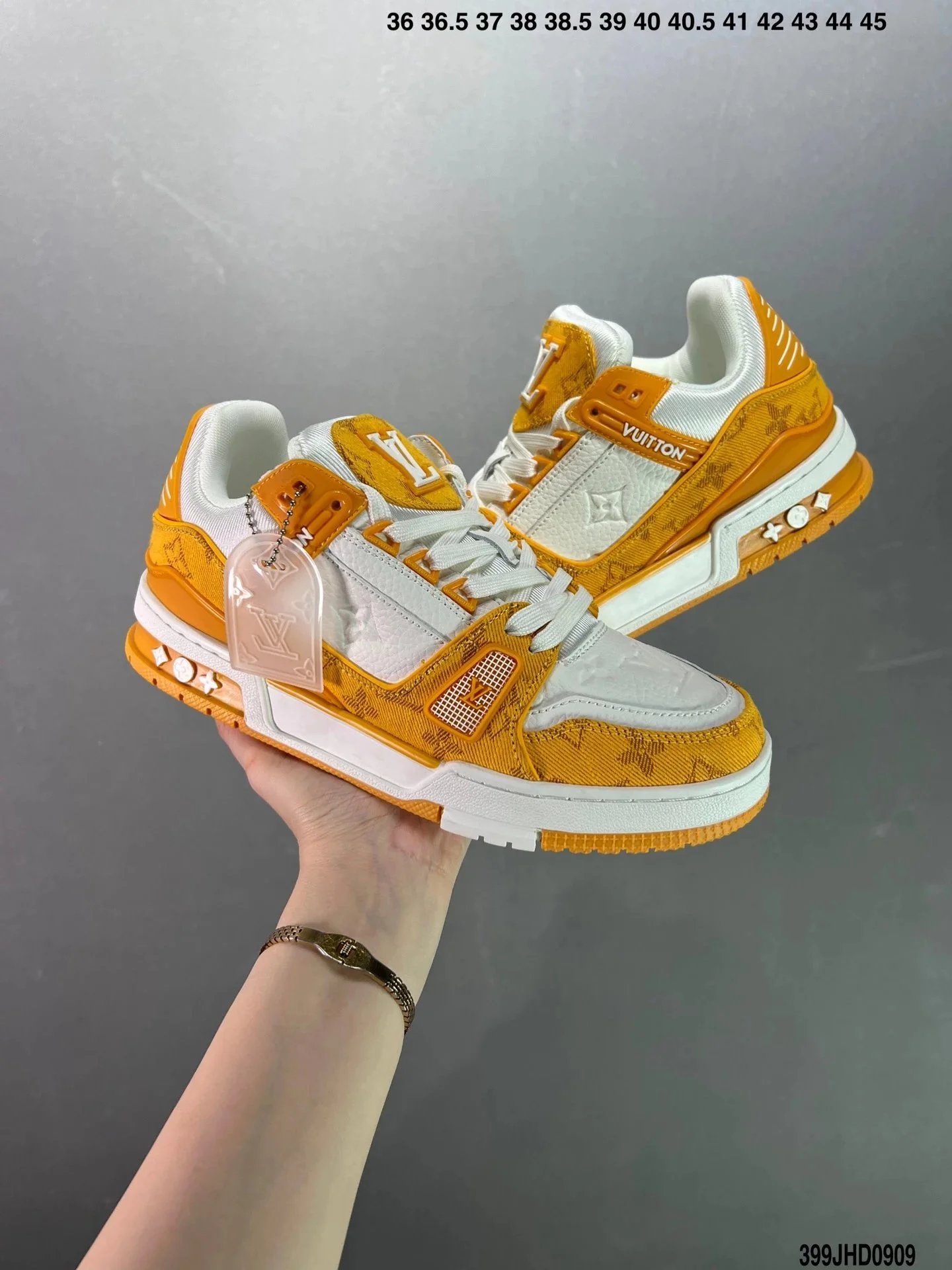 3 白黄 3 白黄