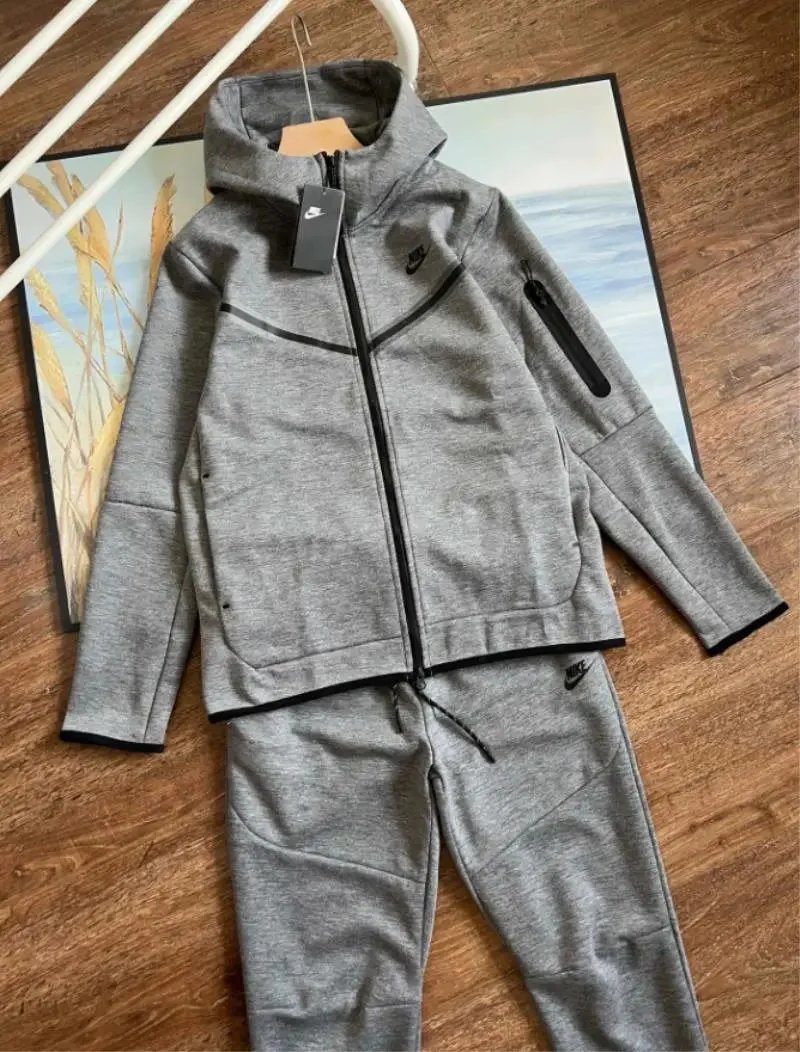 15 15