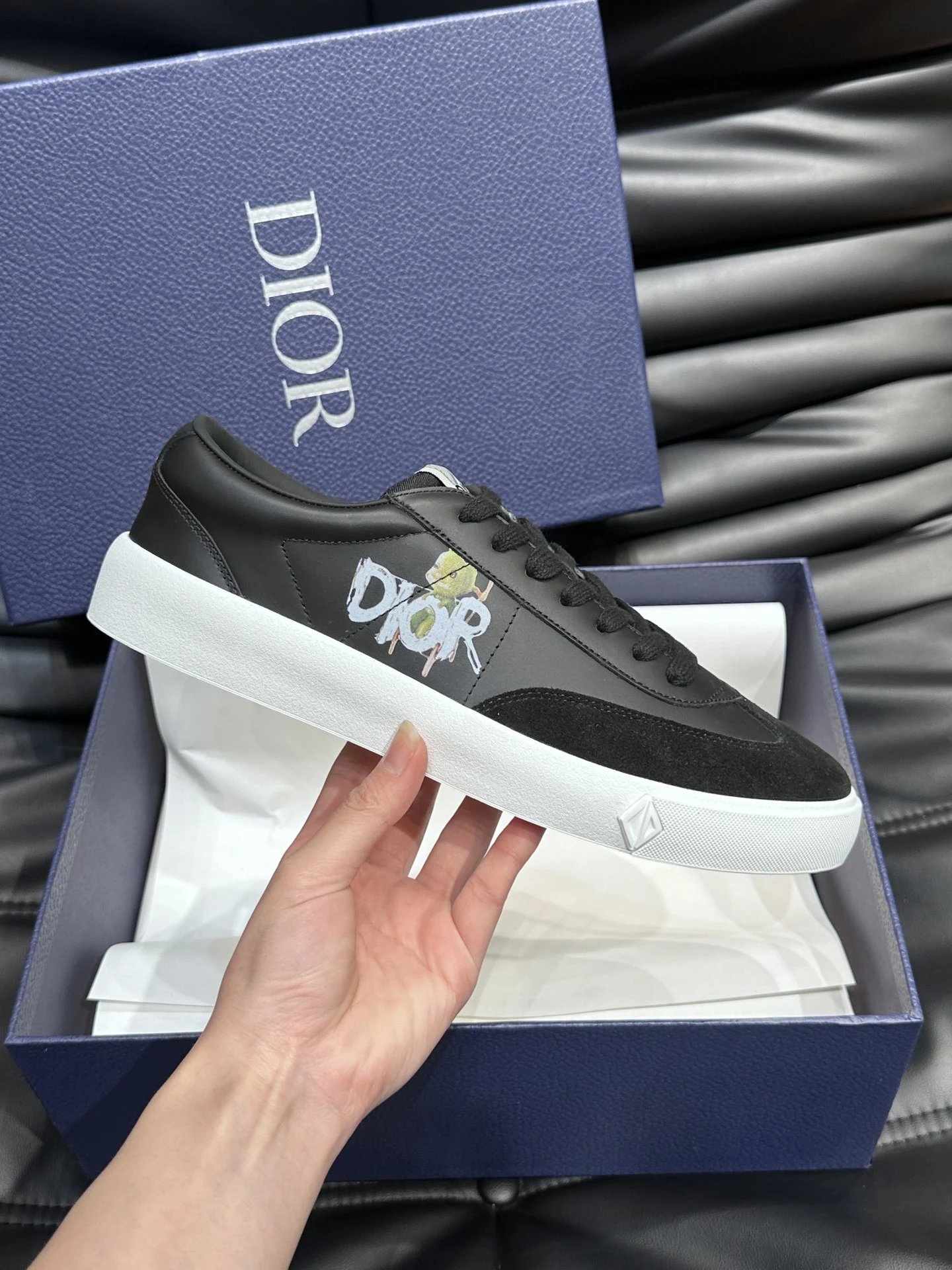 5 5