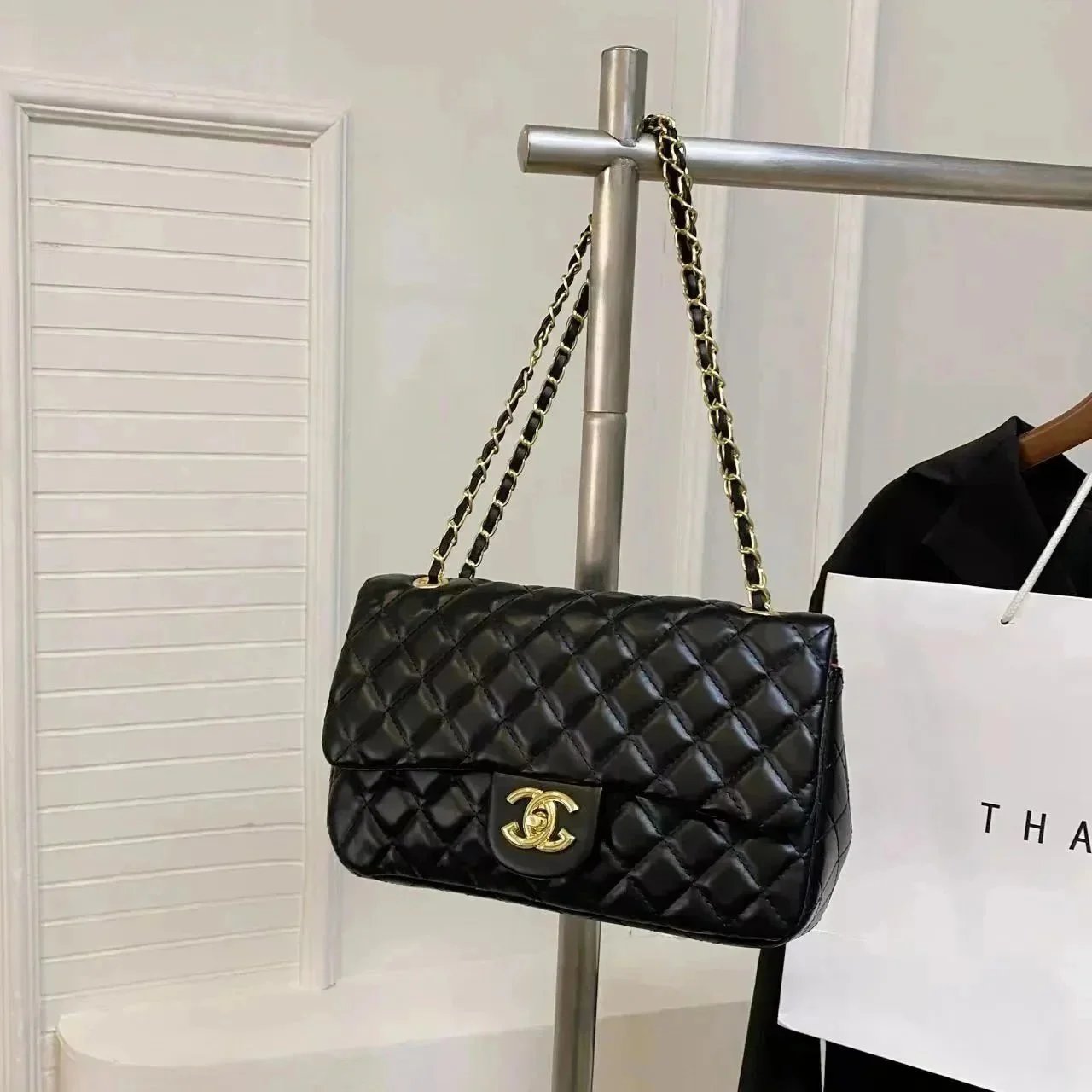 22 22