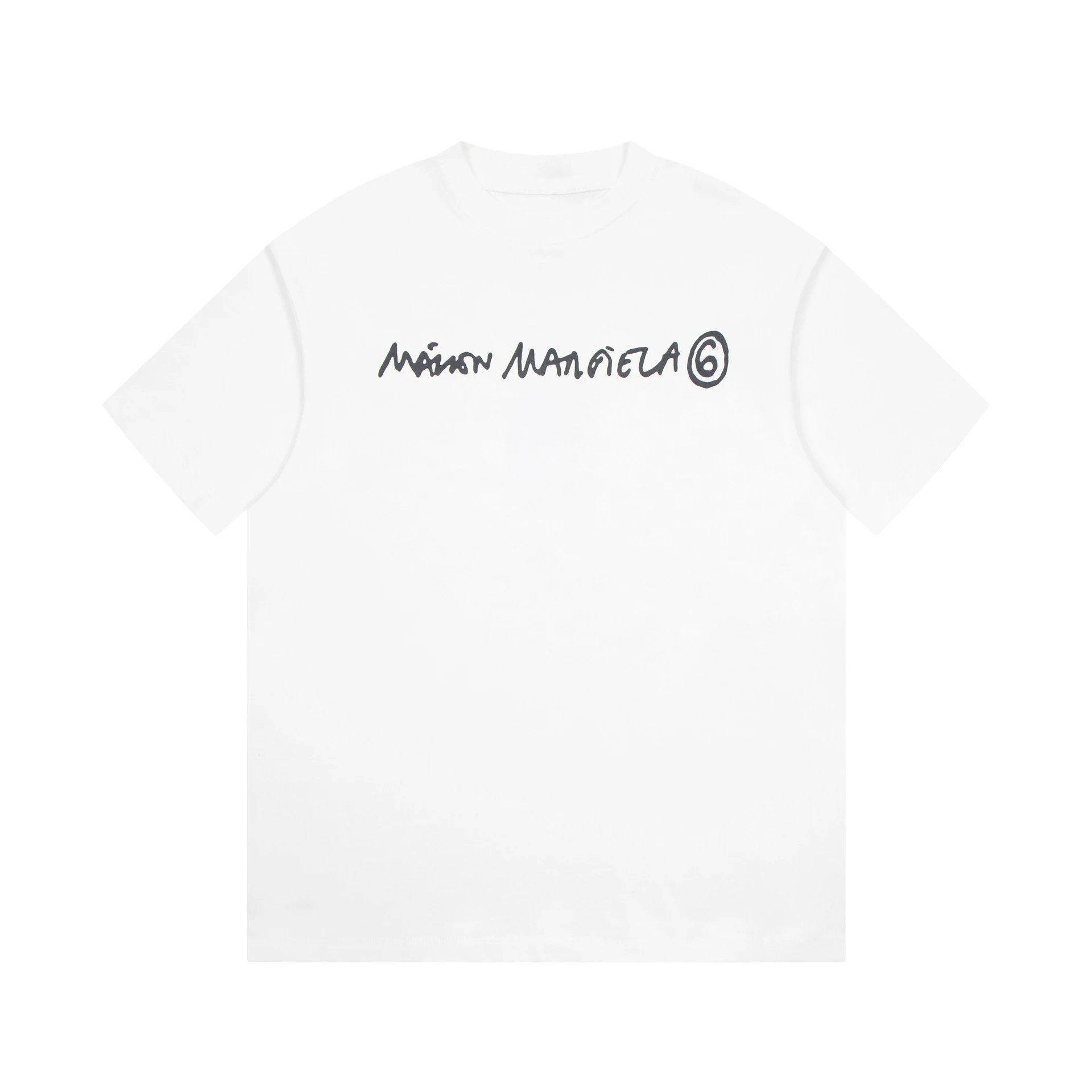 820白色