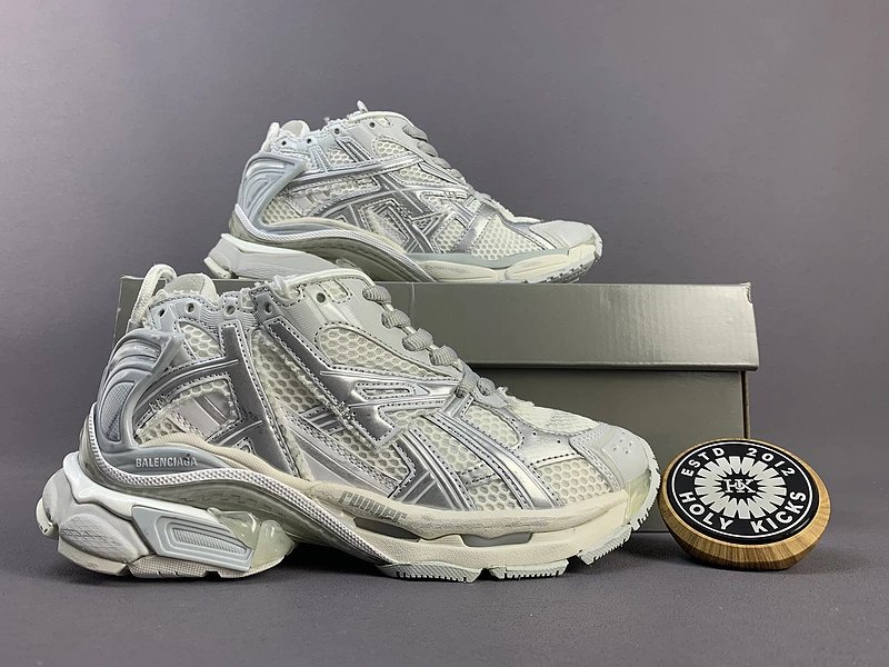 22 22