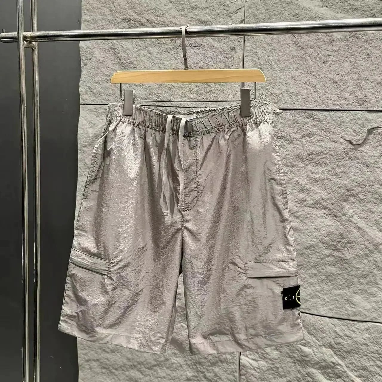 银色