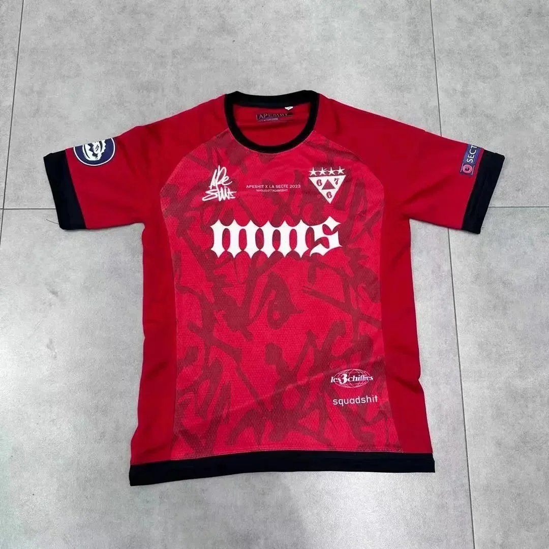 Red all-over-print jersey