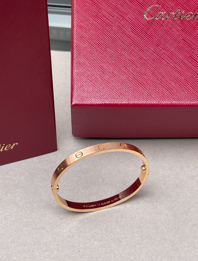 9 9
