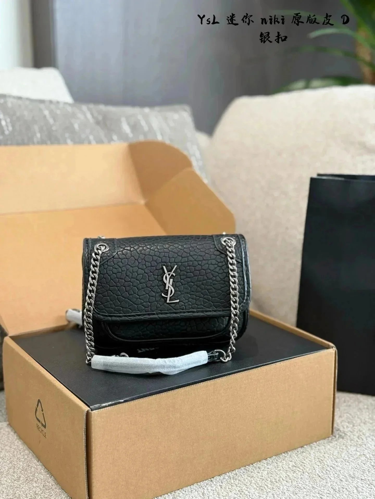 6 6