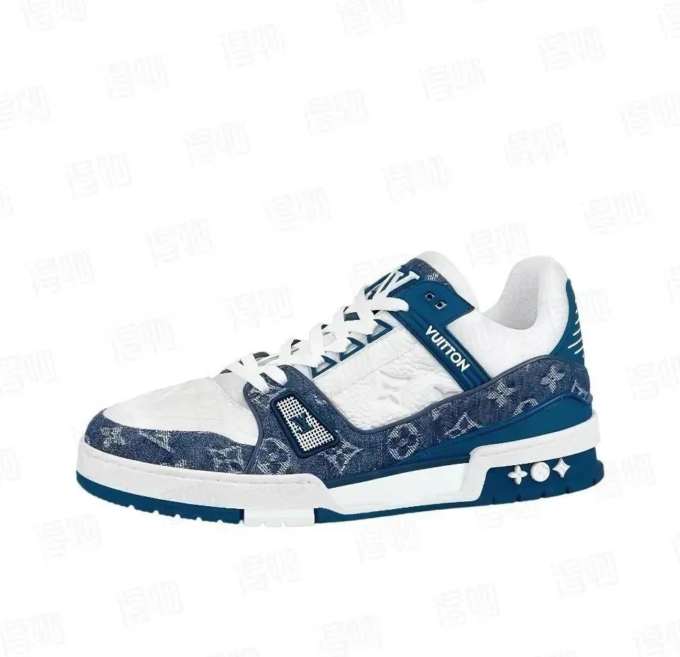10蓝牛仔 10蓝牛仔