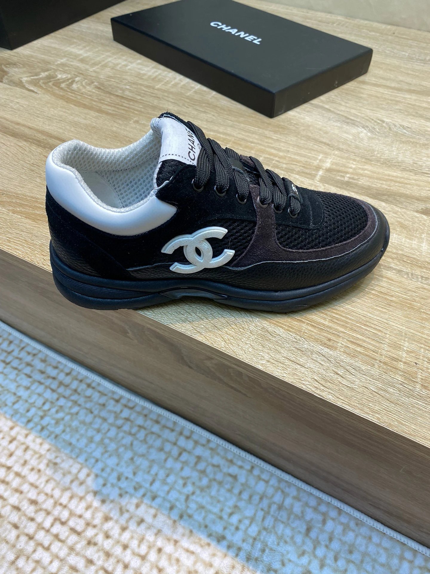 黑色 黑色