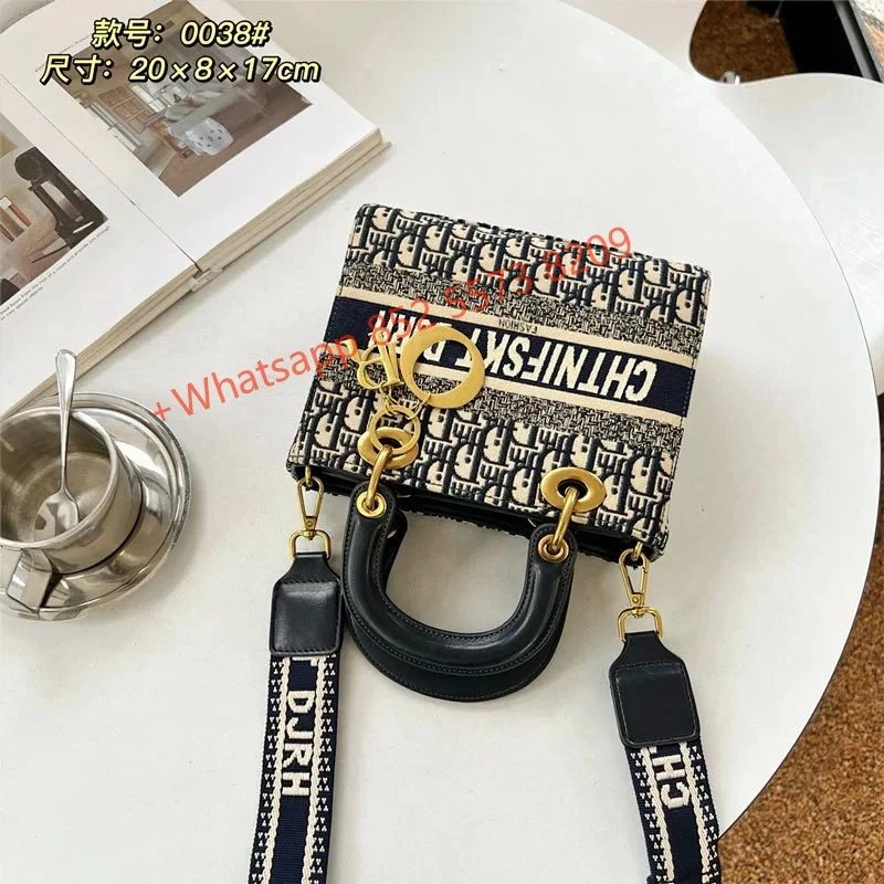 0038 0038