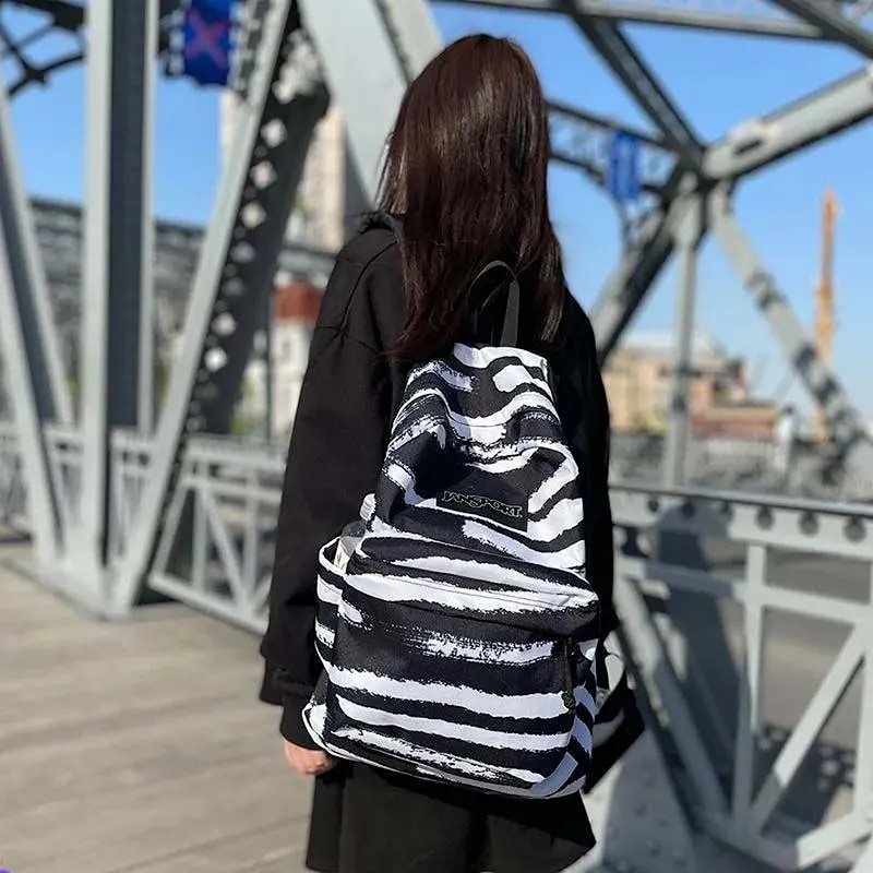 22 22