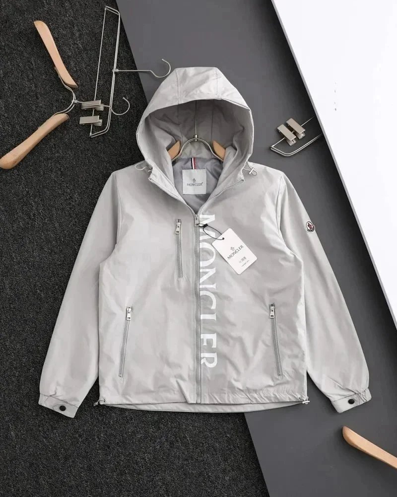 3 3