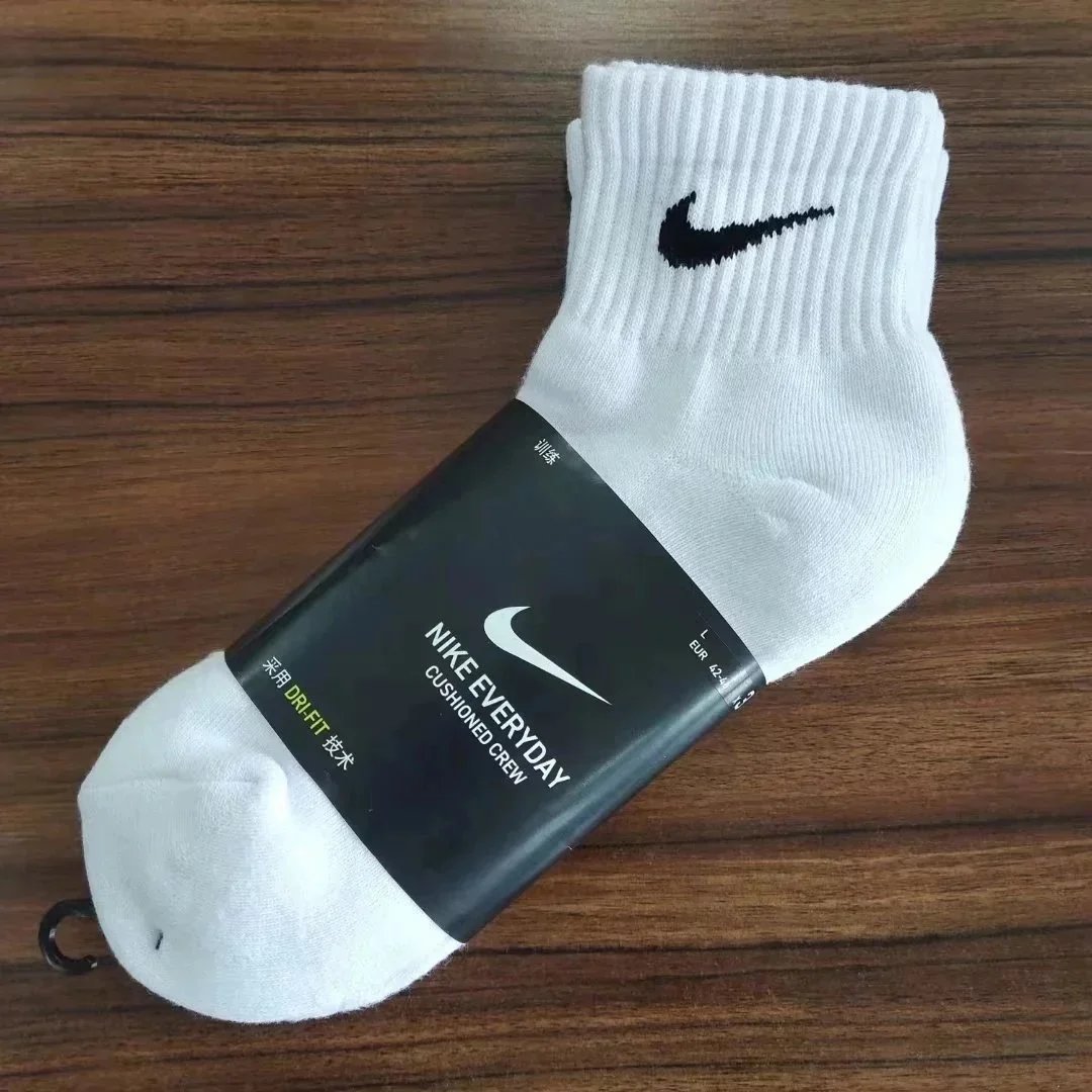 28、a pair of(均码不退不换) 28、a pair of(均码不退不换)