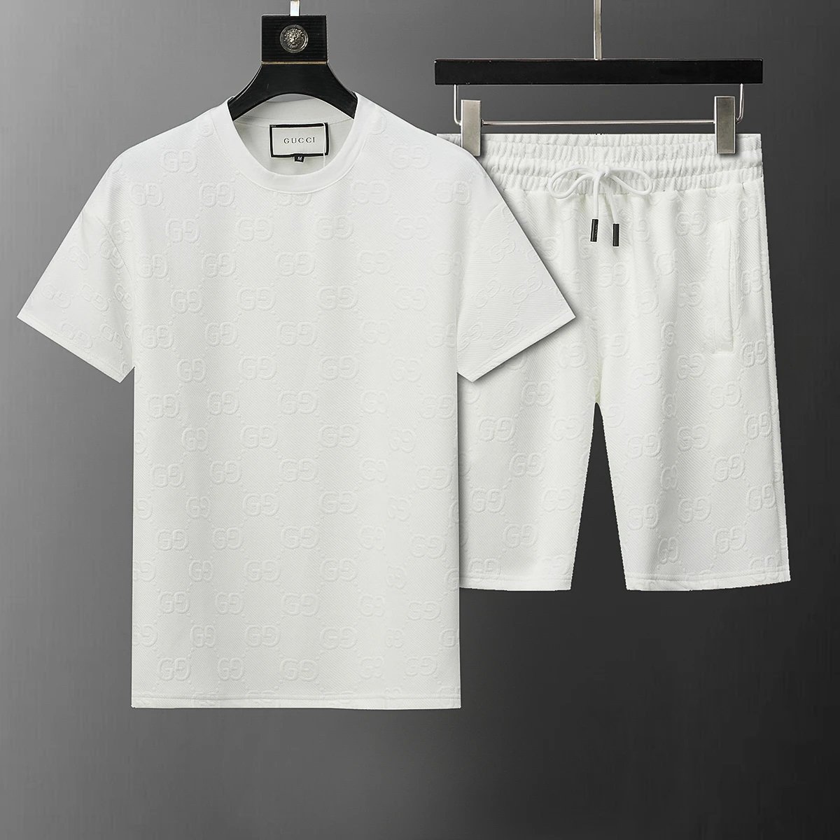 6 6