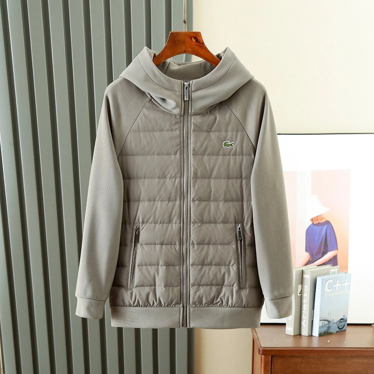 02-银灰色(棉服) 02-银灰色(棉服)