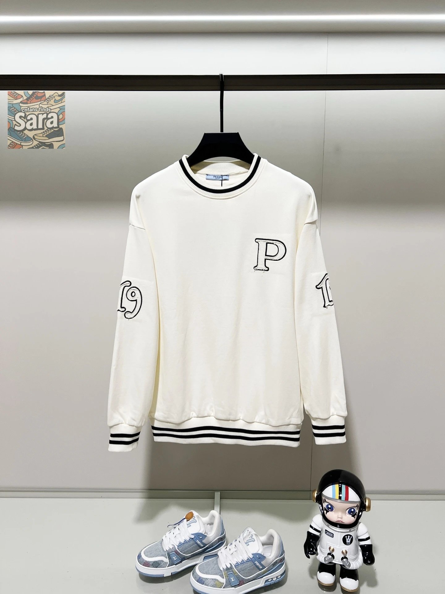 16 16