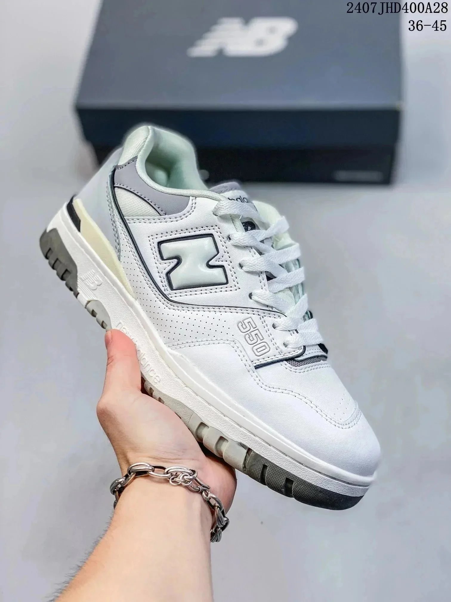 07白色 07白色