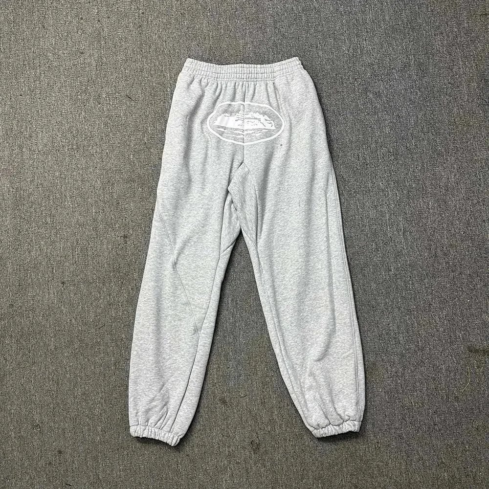 06 06