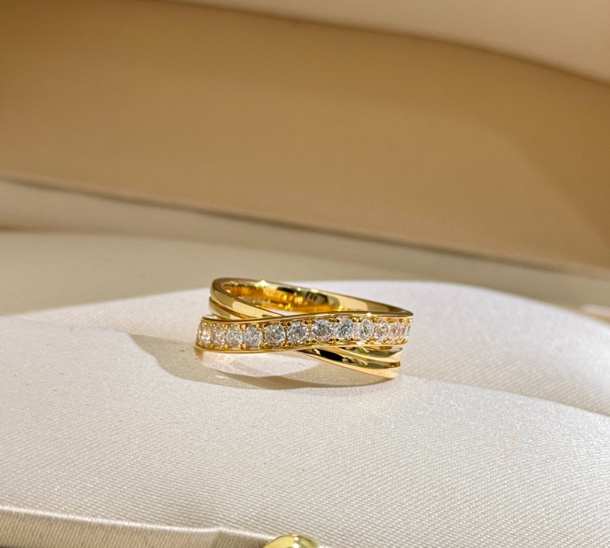 4 4
