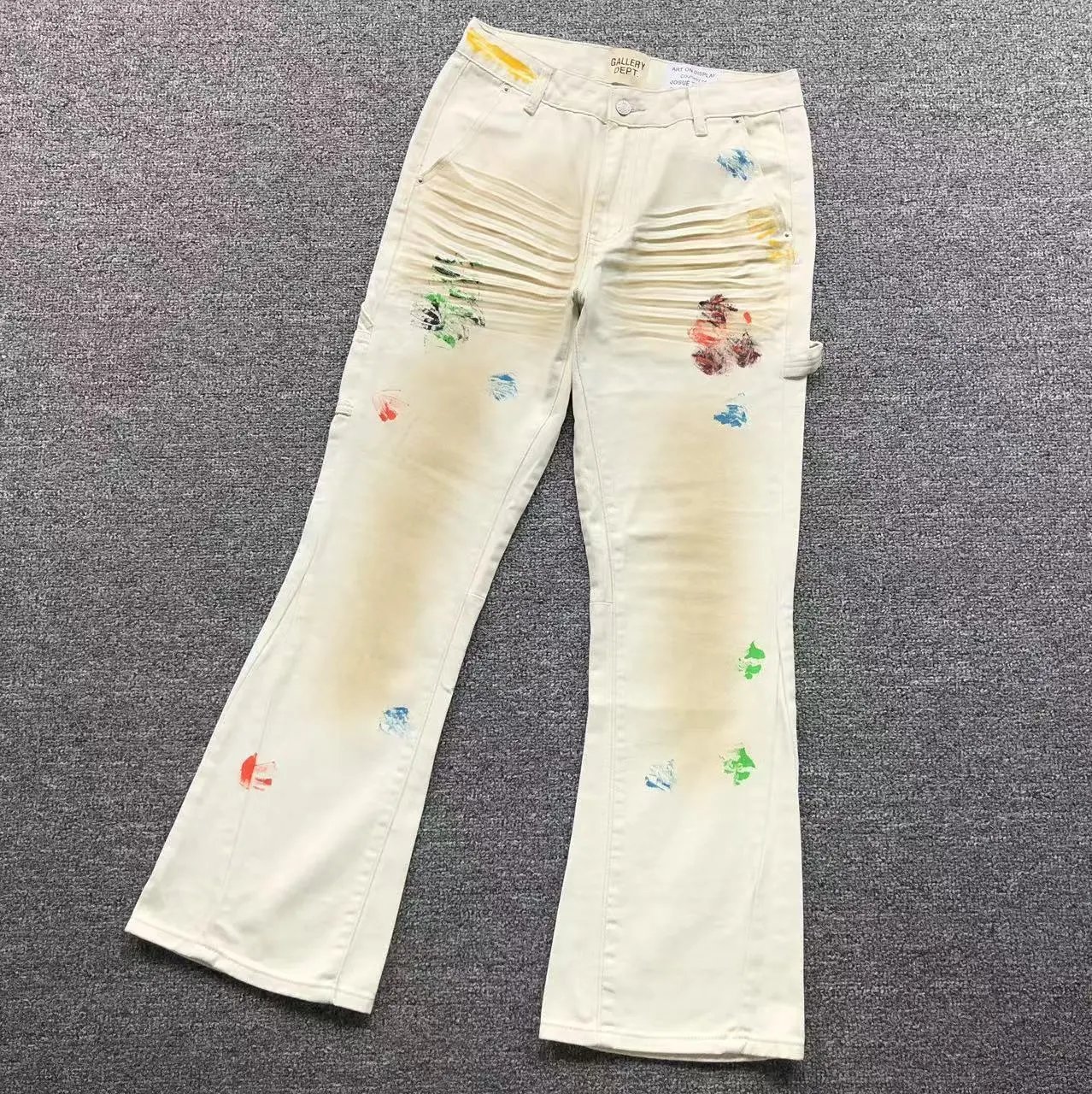L-28 L-28