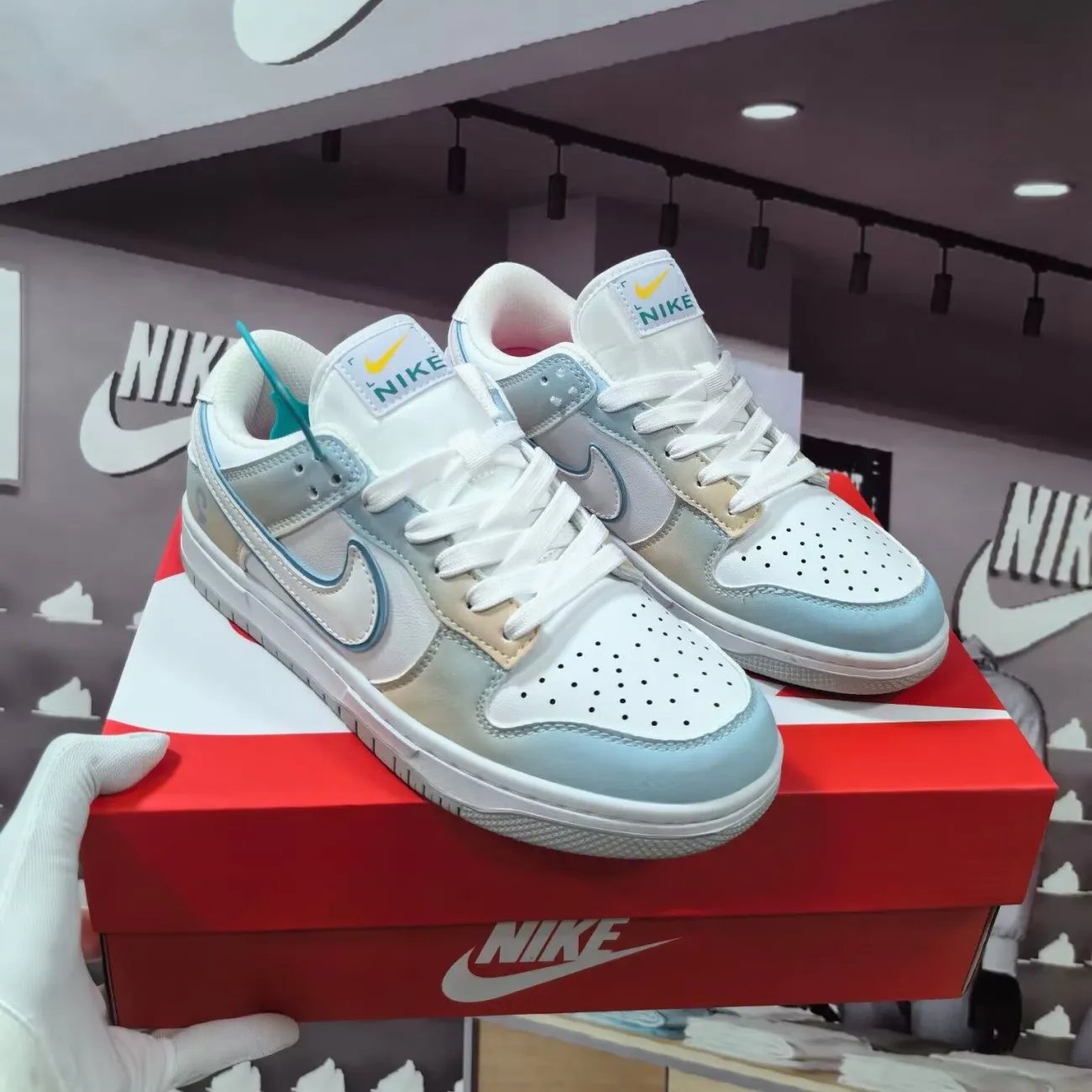 31 31