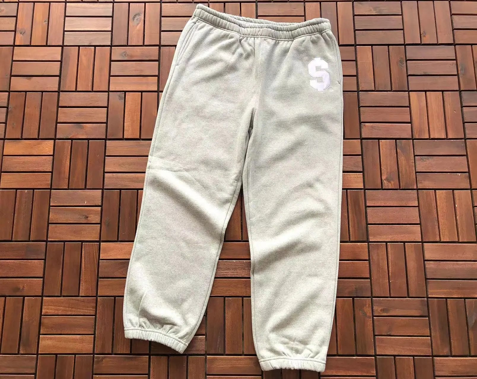 灰色(大S裤) 灰色(大S裤)