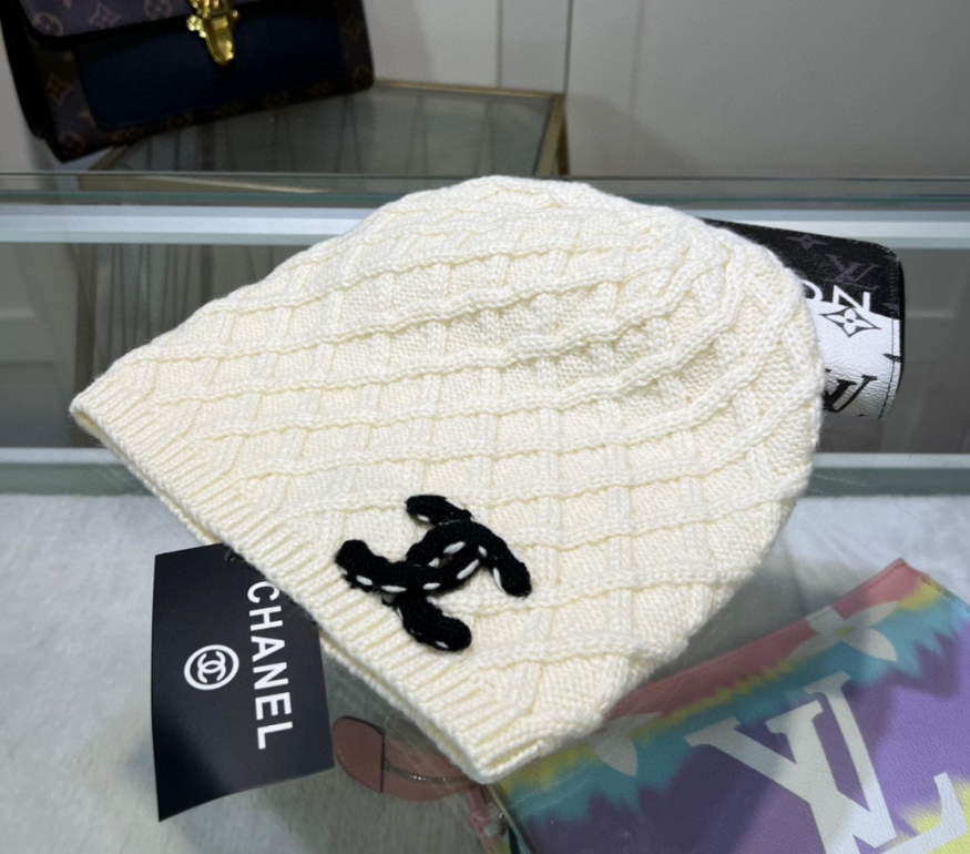3 3