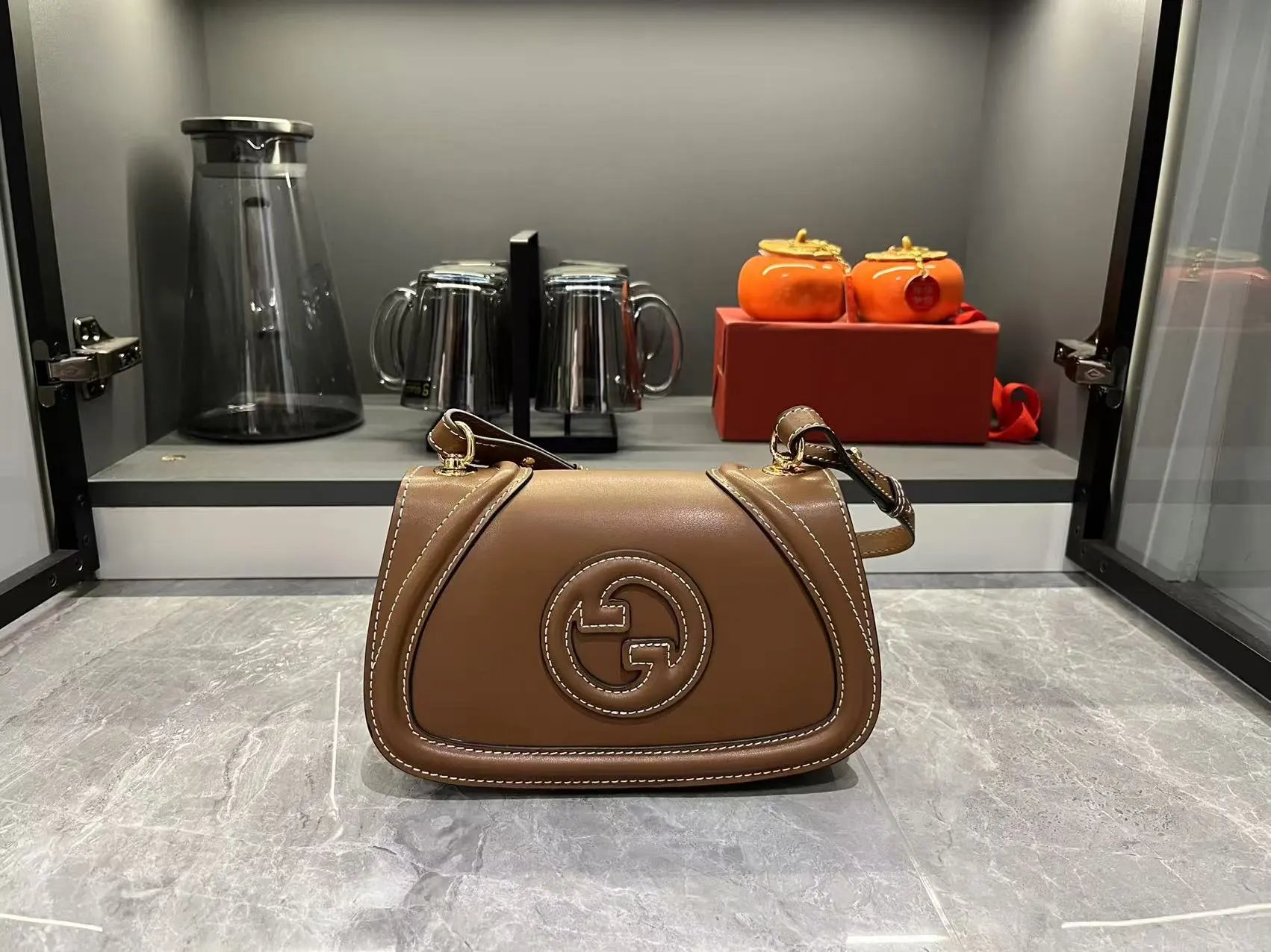 7 7