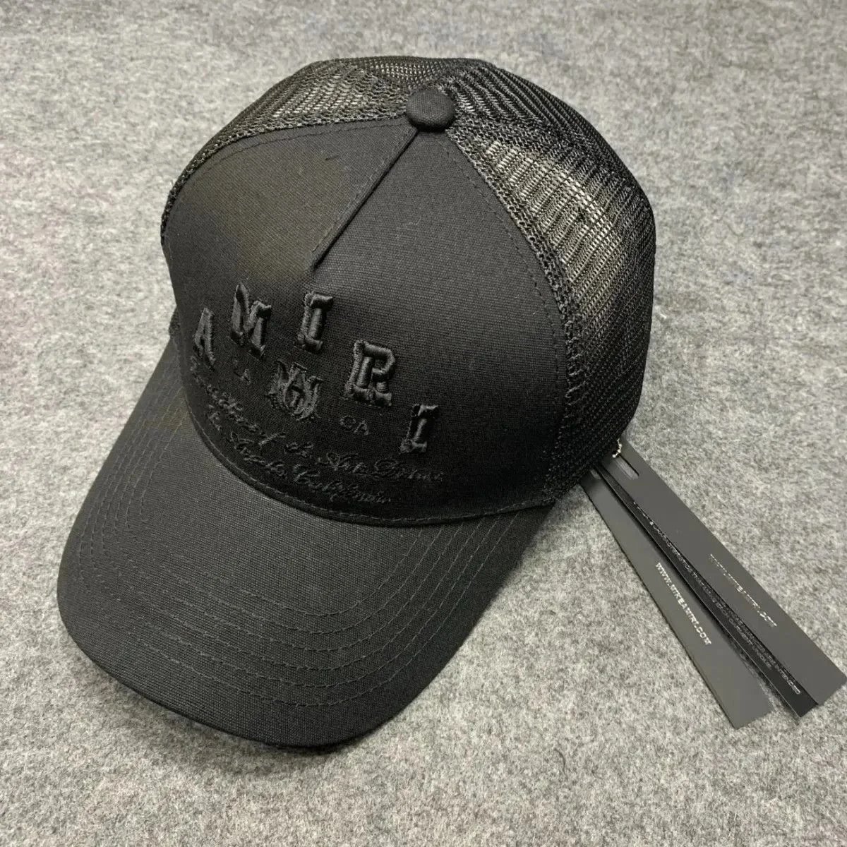 6 6