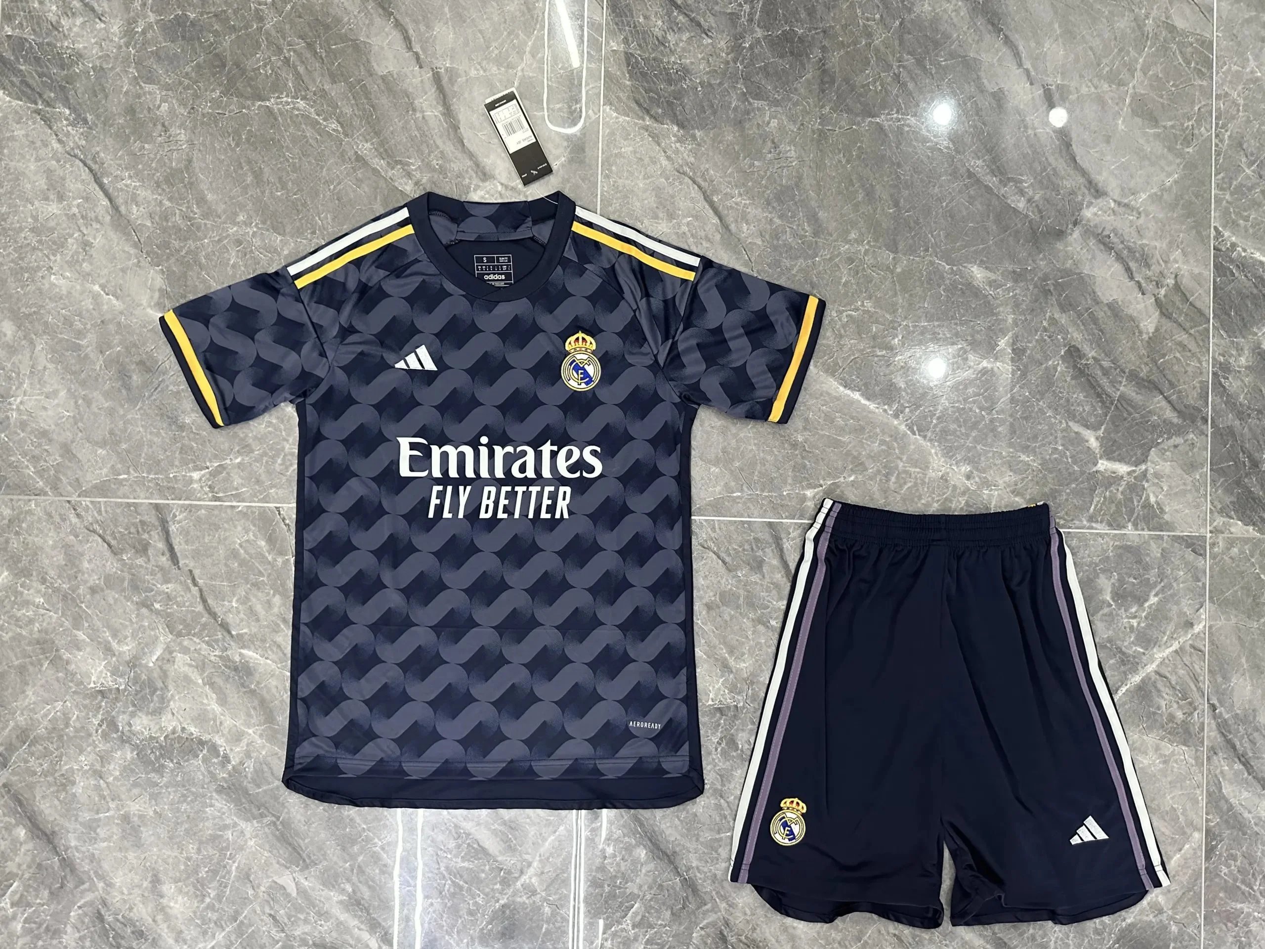 16 16