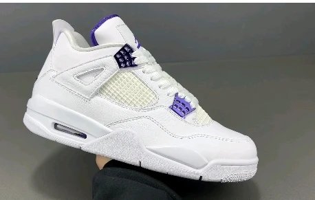 3 3