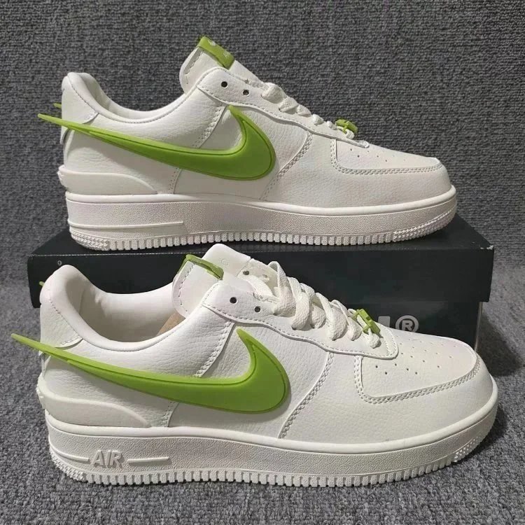 Ambush白色牛油果绿钩 Ambush白色牛油果绿钩