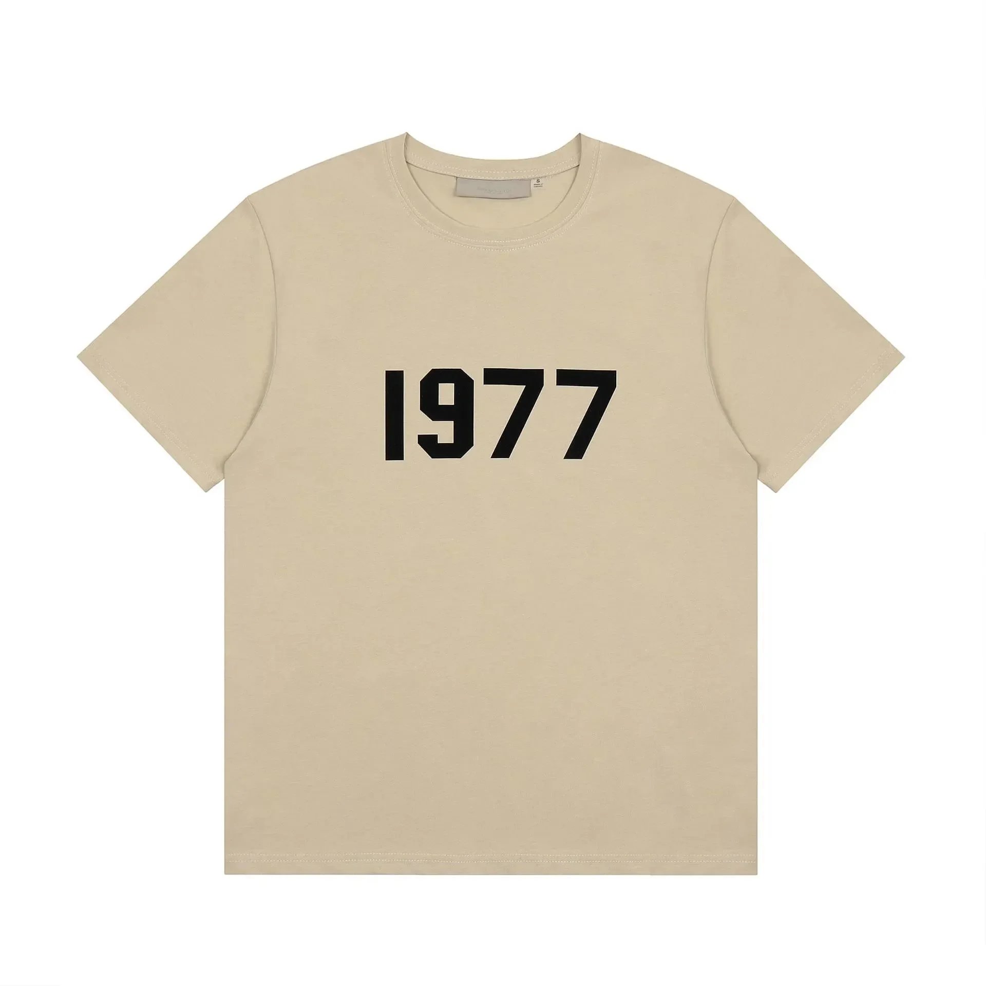 浅杏色 浅杏色