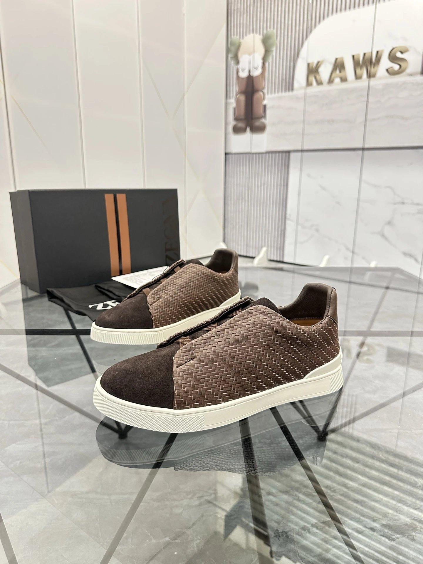03 03