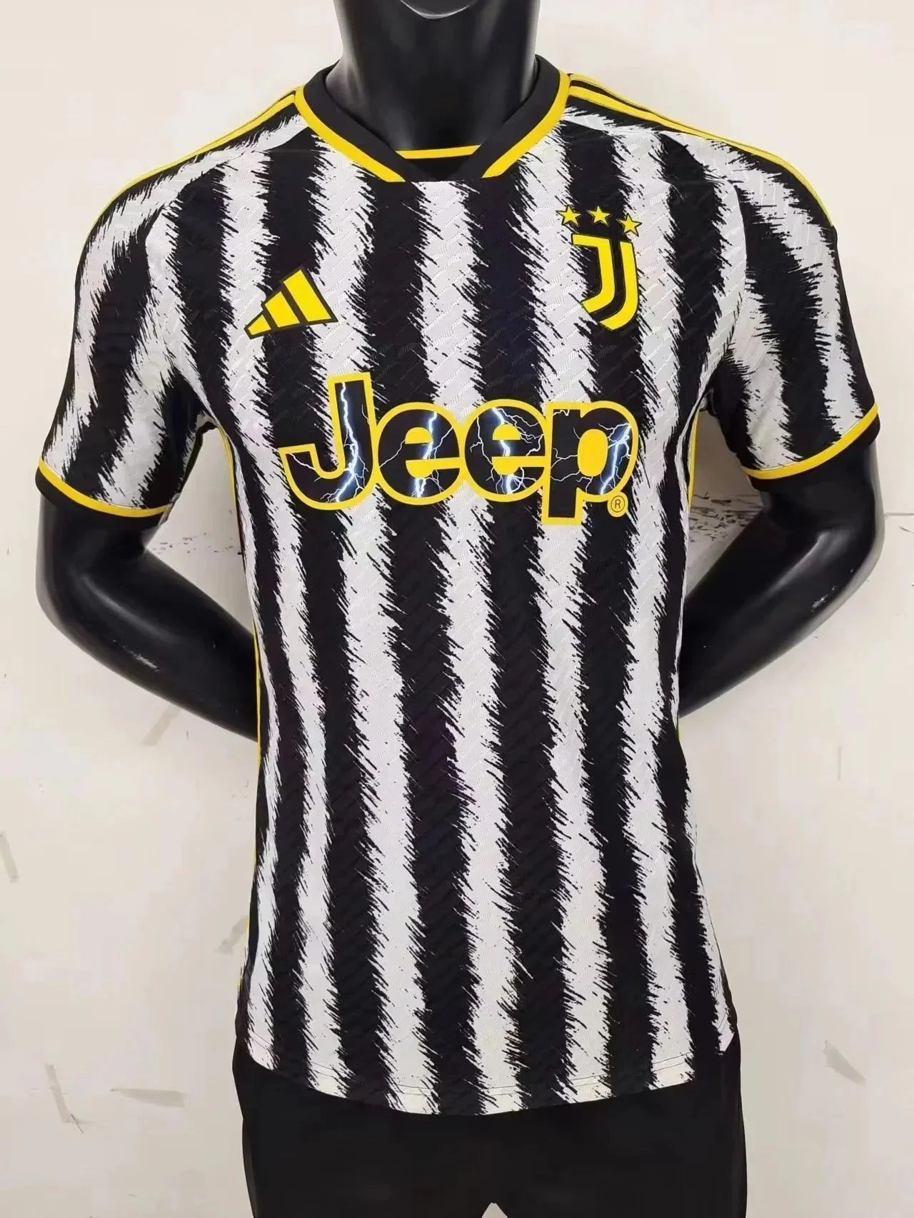 2324尤文主场 2324尤文主场