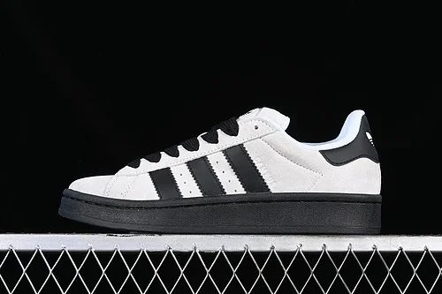 8 8