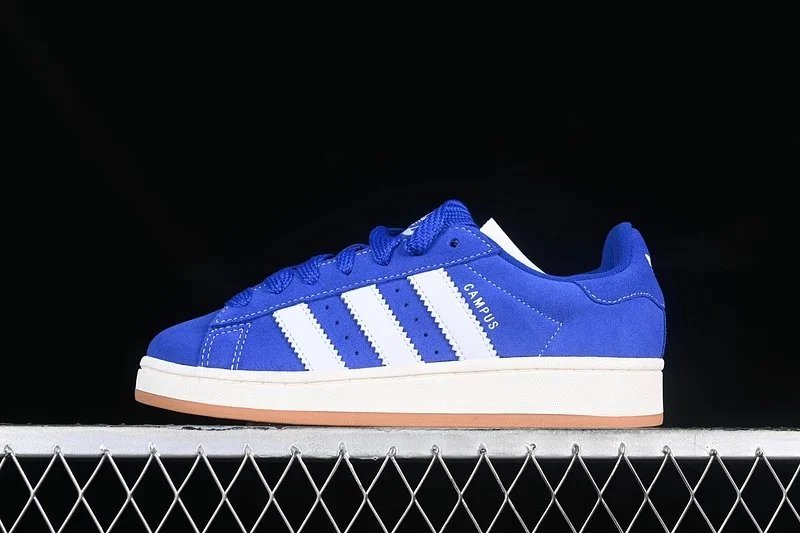 02 02