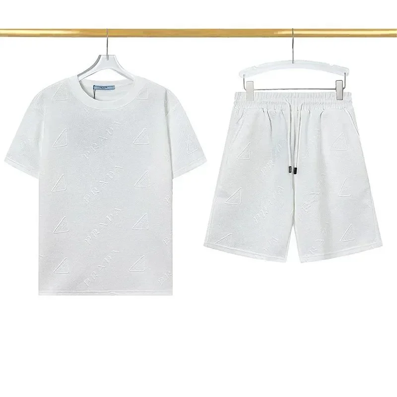 031 031