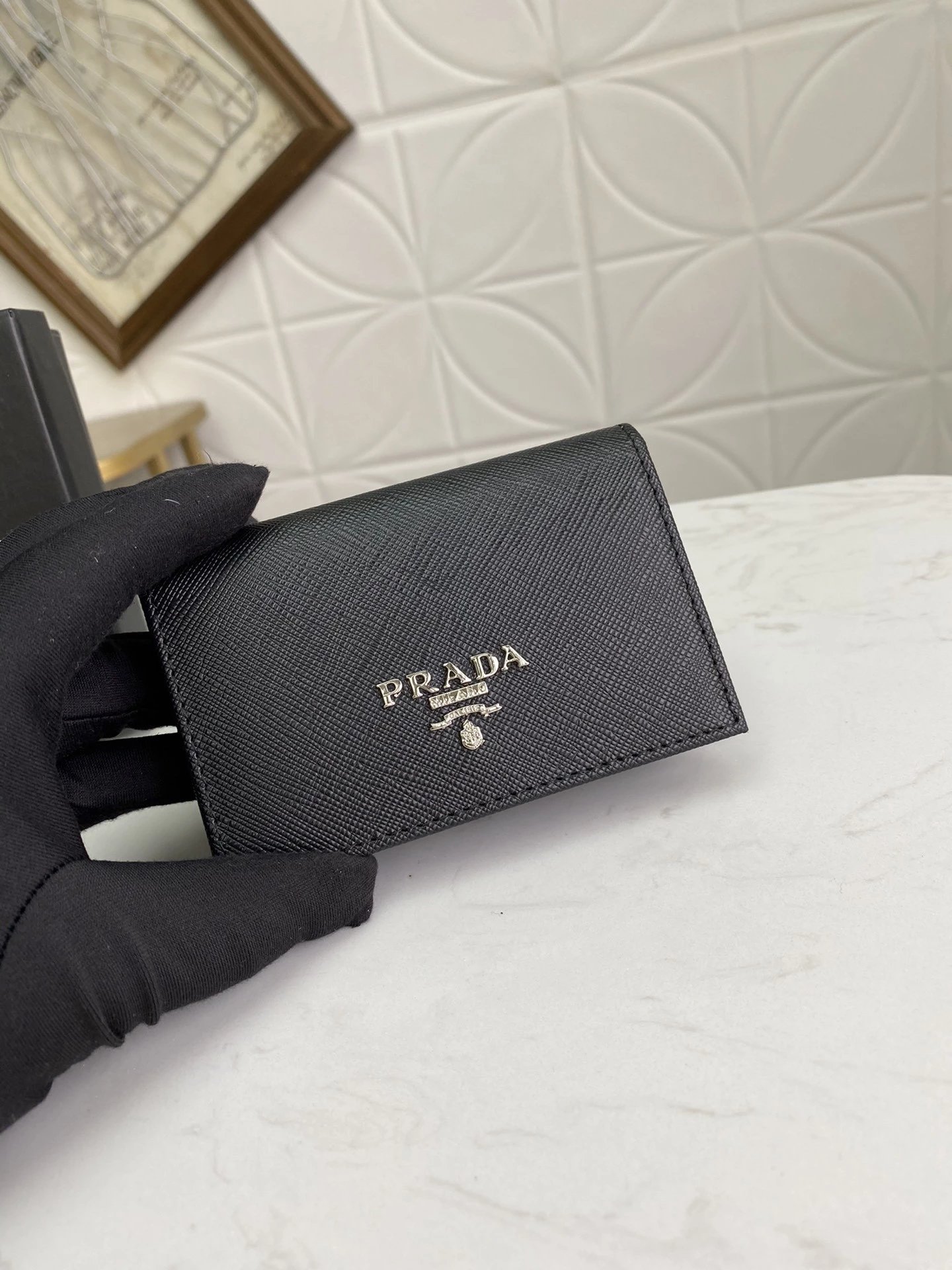 3 3