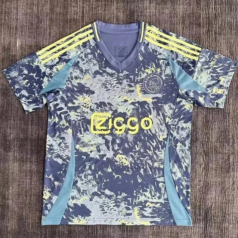 ZZH24-25阿贾克斯客场 ZZH24-25阿贾克斯客场